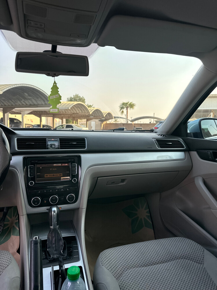VW 2013 Passat KM 190k Clean - 5