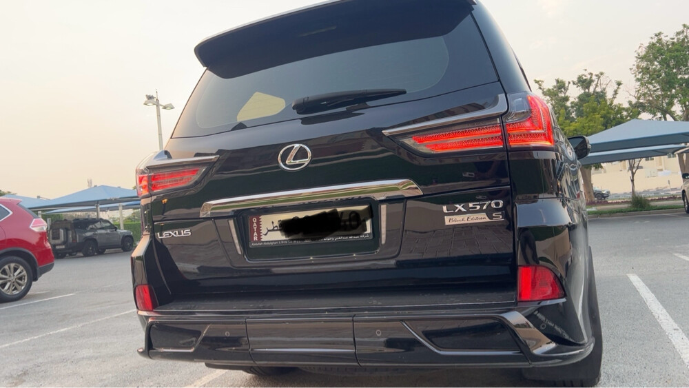 LX570 black editon 2019 - 4