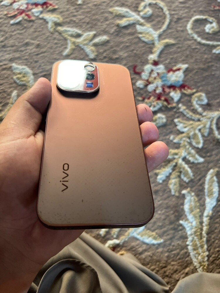 Vivo V70 Good Condition - 5