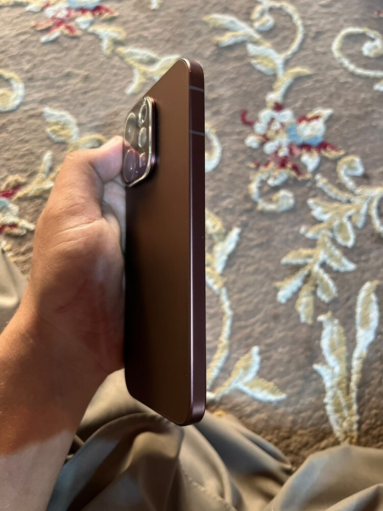 Vivo V70 Good Condition - 3