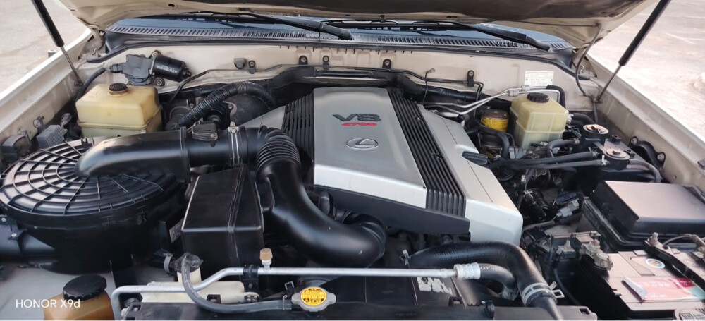 Lexus car - 8