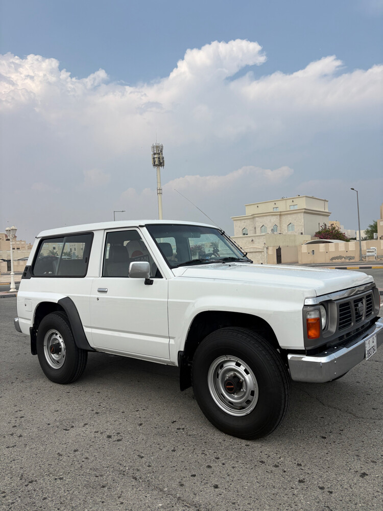 للبيع نيسان باب ٩٠ - 6
