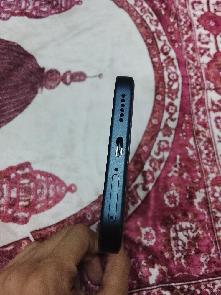 Redmi 17 mobile phone with box and - 3