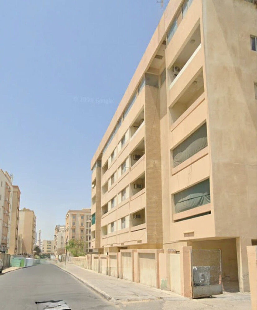 للبيع عمارة بسعر الارض 1805 - 6