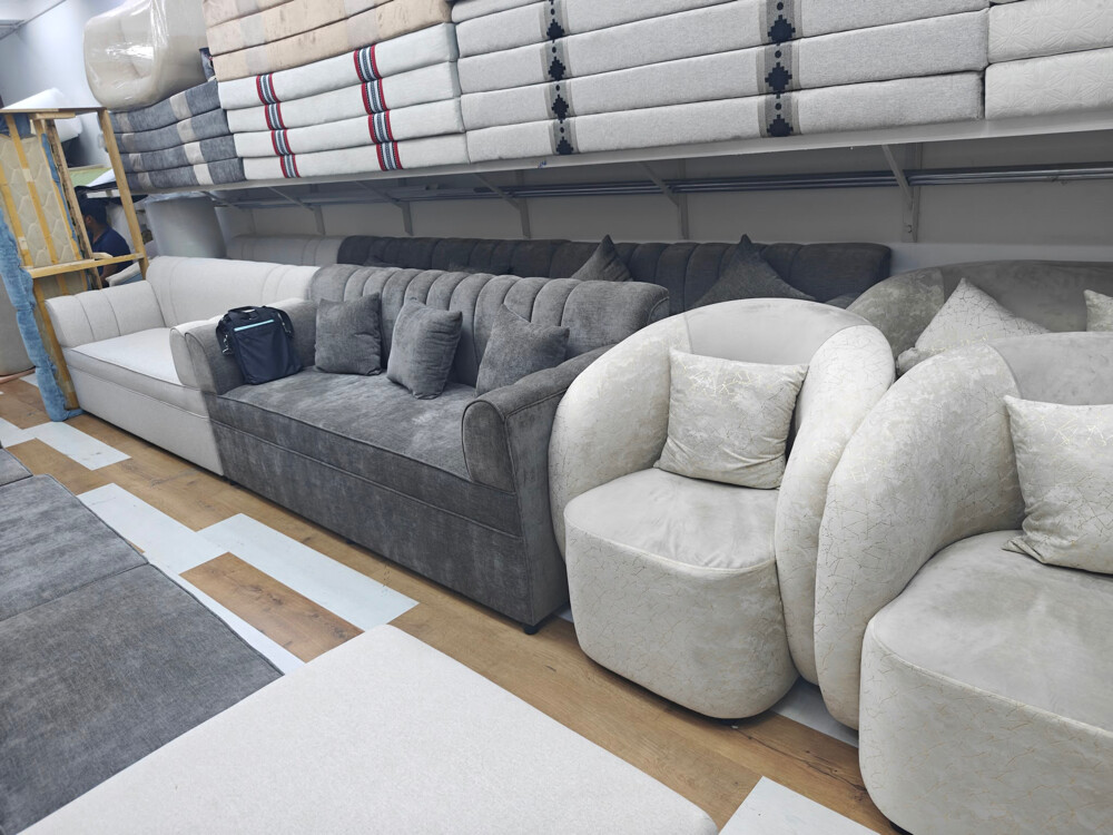 sofa ready for sale - 9