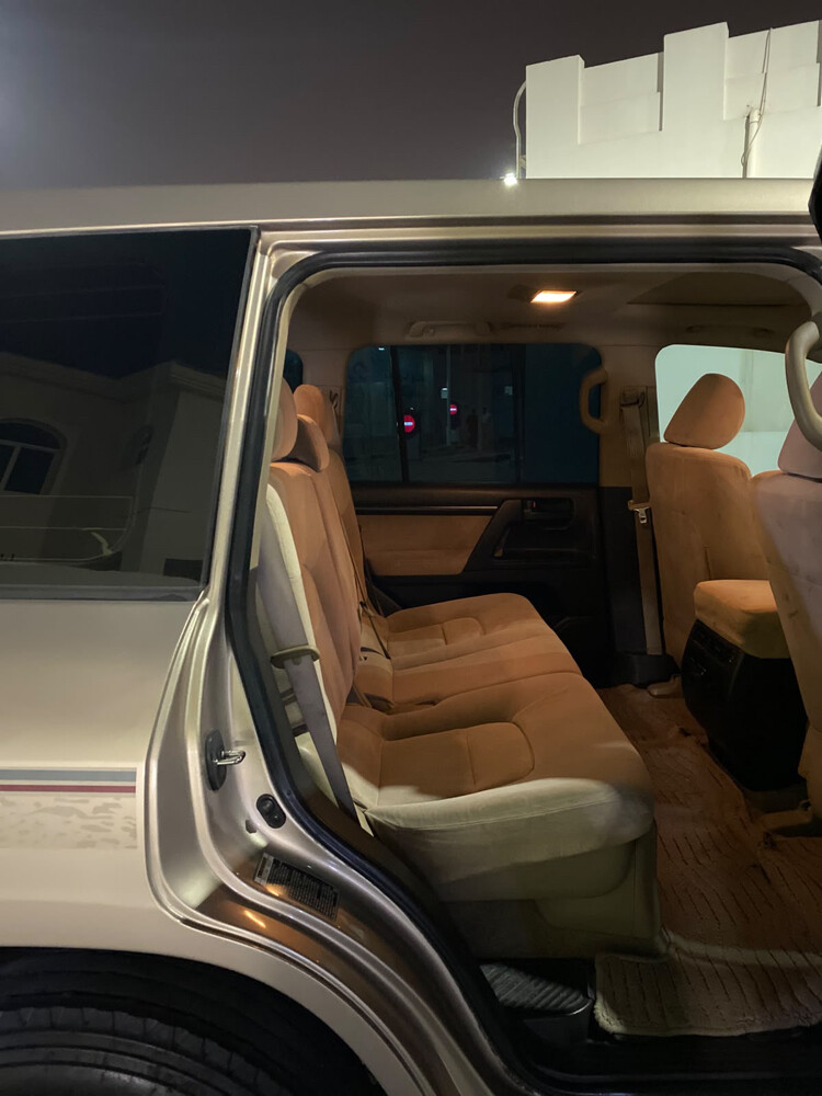 Land cruiser - 2