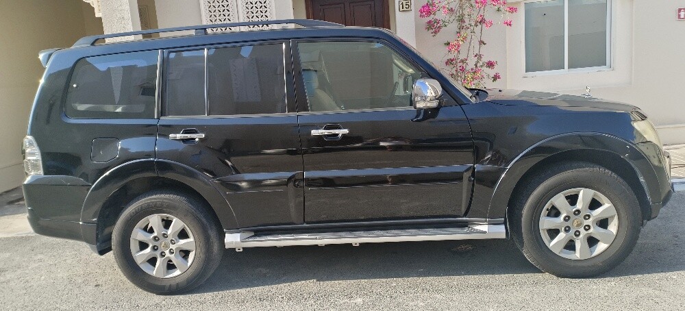 للبيع باجيرو 2012 بحالة جيدة جدا - 3
