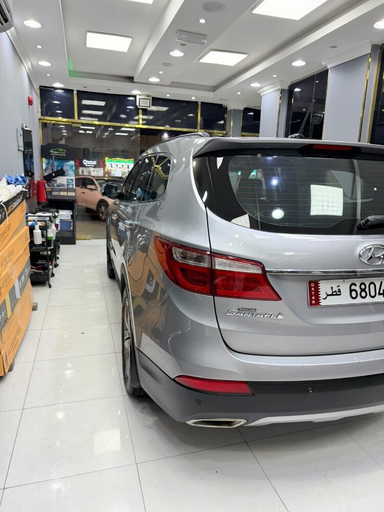 Full Options Hyundai Santa Fe - 5