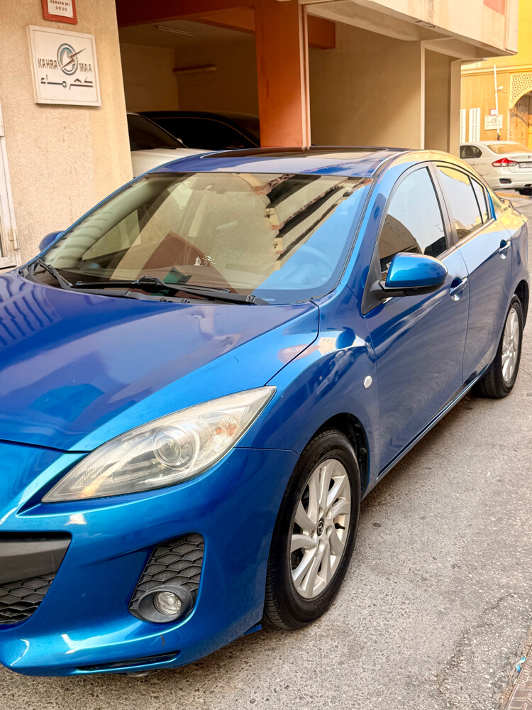 Mazda 3 2014 full option sunroof - 4