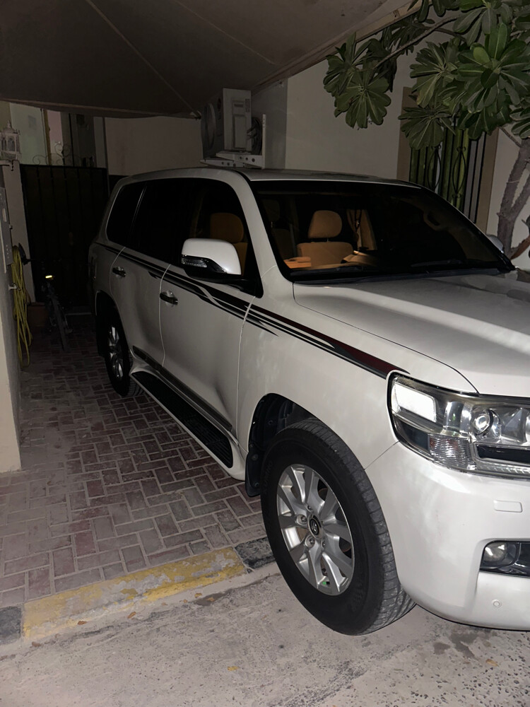 Toyota Land Cruiser 2016 V8 - 2