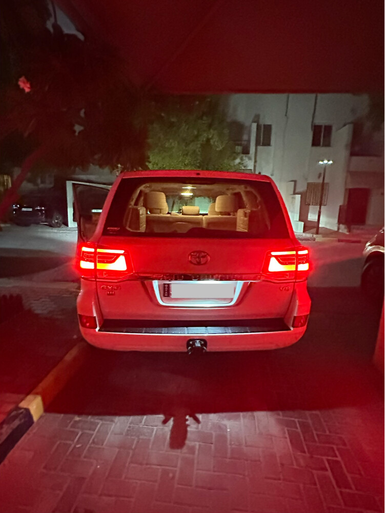 Toyota Land Cruiser 2016 V8 - 4