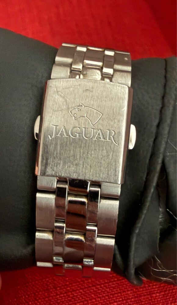 jaguar watch - 3