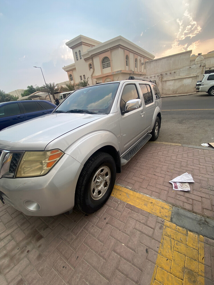 باثفندر للبيع ٢٠١٠ بحالة ممتازة - 2