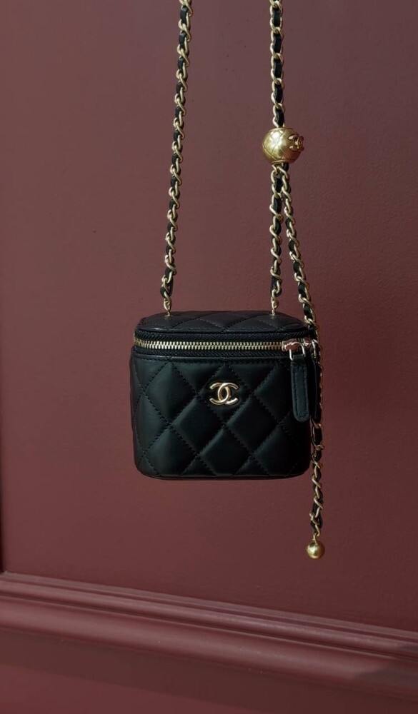 COCO Mini Vanity Bag Lambskin Black - 3