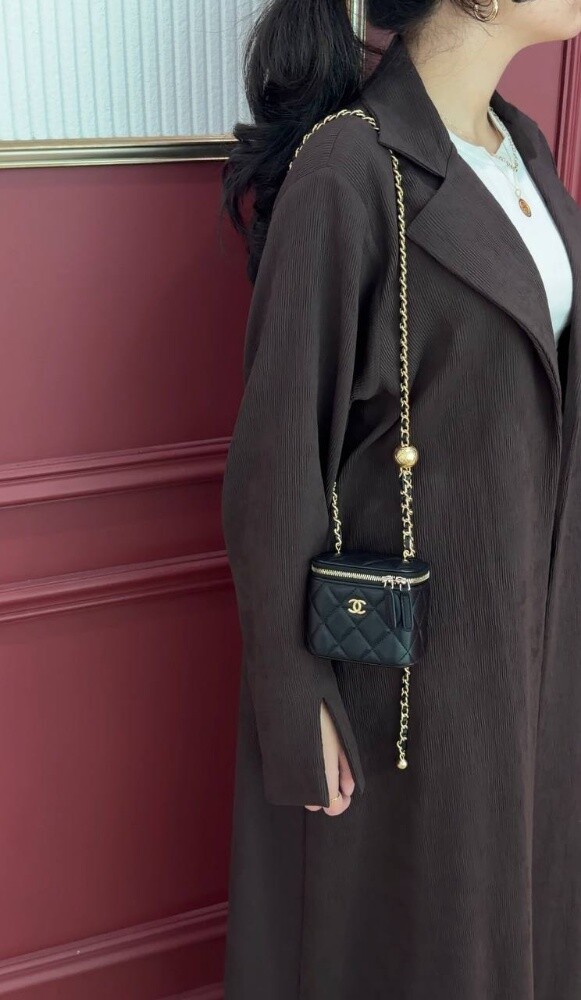 COCO Mini Vanity Bag Lambskin Black - 4