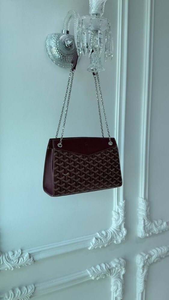 GYD Rouette Structure Mini Bag
1400 - 8