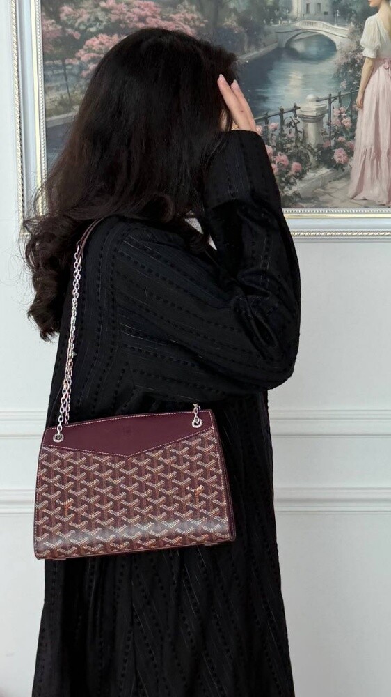 GYD Rouette Structure Mini Bag
1400 - 6