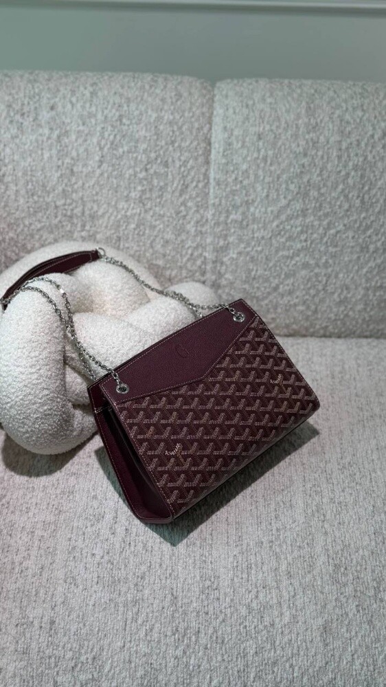 GYD Rouette Structure Mini Bag
1400 - 2