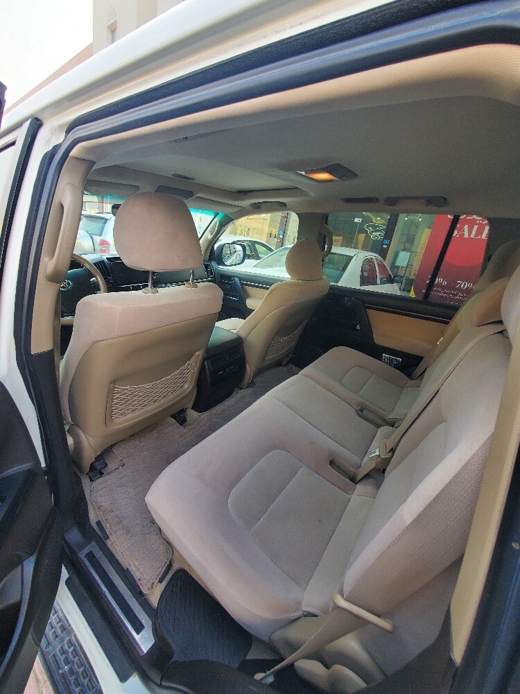 Toyota land cruiser GXR 2011 - 10