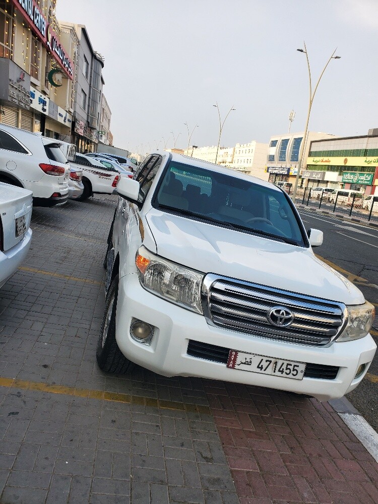 Toyota land cruiser GXR 2011 - 1