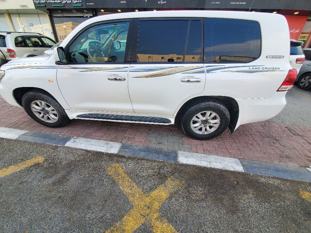 Toyota land cruiser GXR 2011 - 6