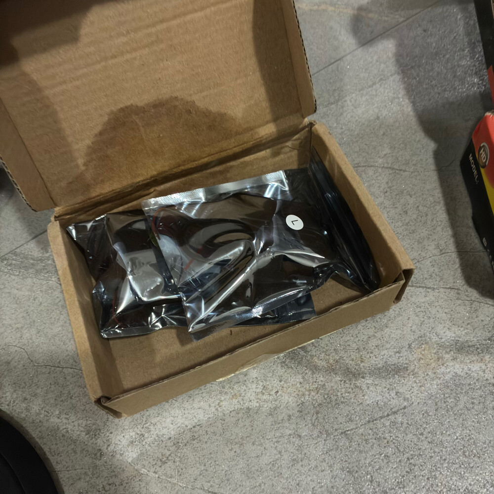For Sale: Assorted Car Accessories - 9