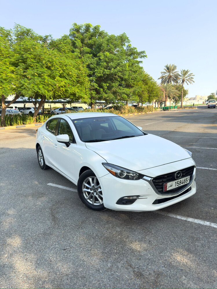 Mazda 3 model 2017 - 3