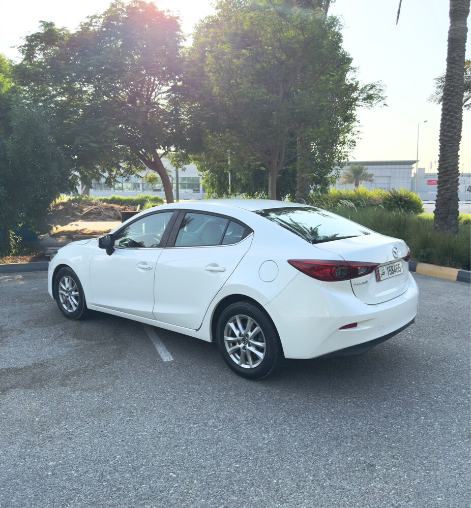 Mazda 3 model 2017 - 7