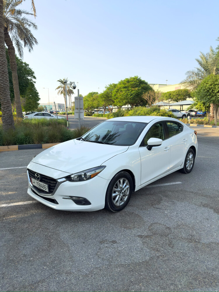 Mazda 3 model 2017 - 2