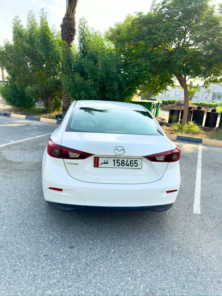 Mazda 3 model 2017 - 8