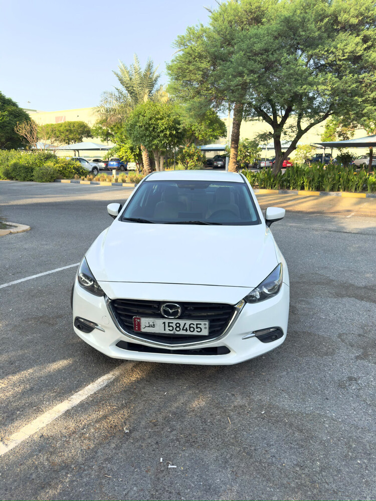 Mazda 3 model 2017 - 4