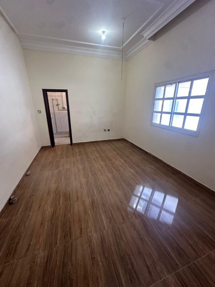 Private entrance annex with a yard. - 3