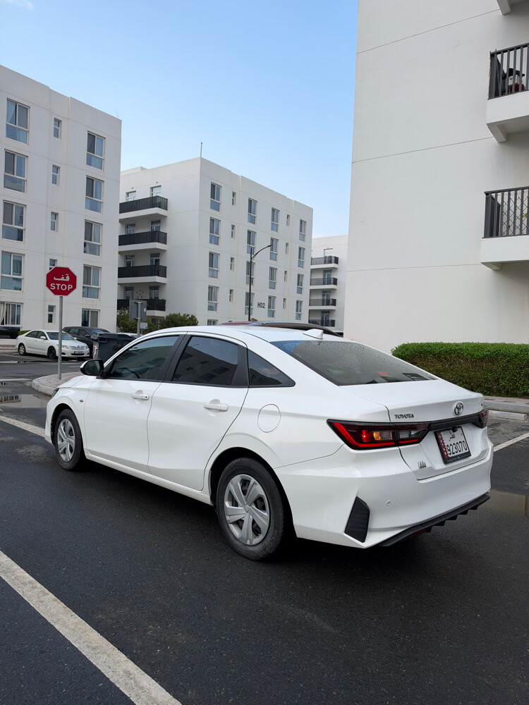 toyota yaris 2024 - 6