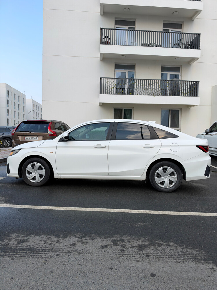 toyota yaris 2024 - 9