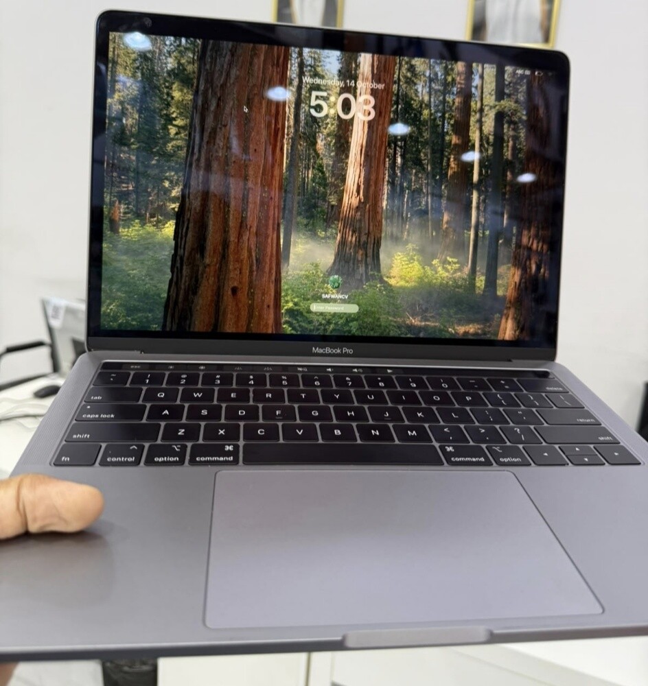 MacBook pro 2019 - 1