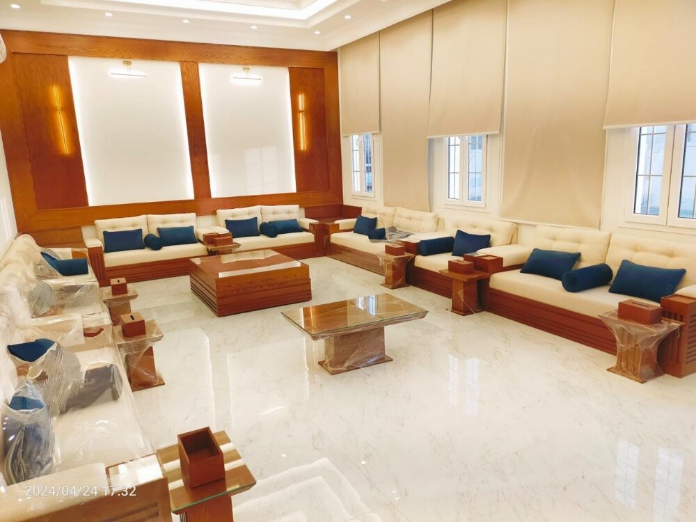 majlis sofa - 1