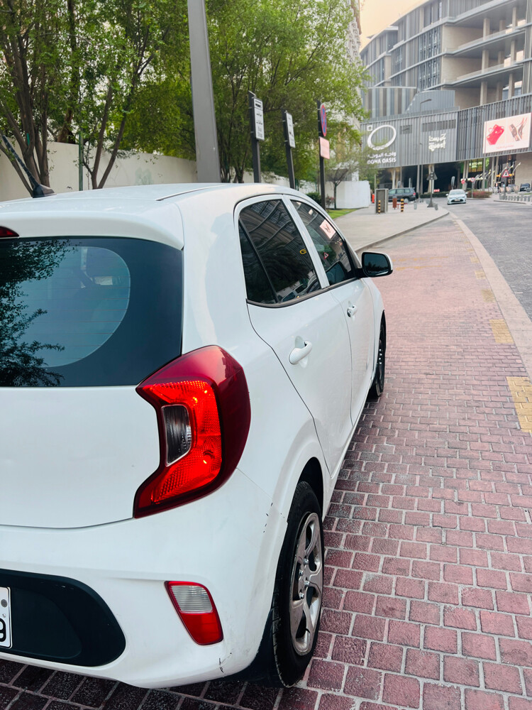Kia Picanto 2018 for sale - 5