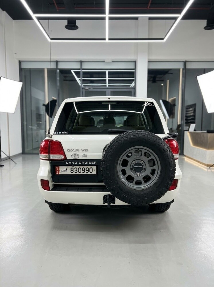 Toyota Land Cruiser GXR 2010 - 3