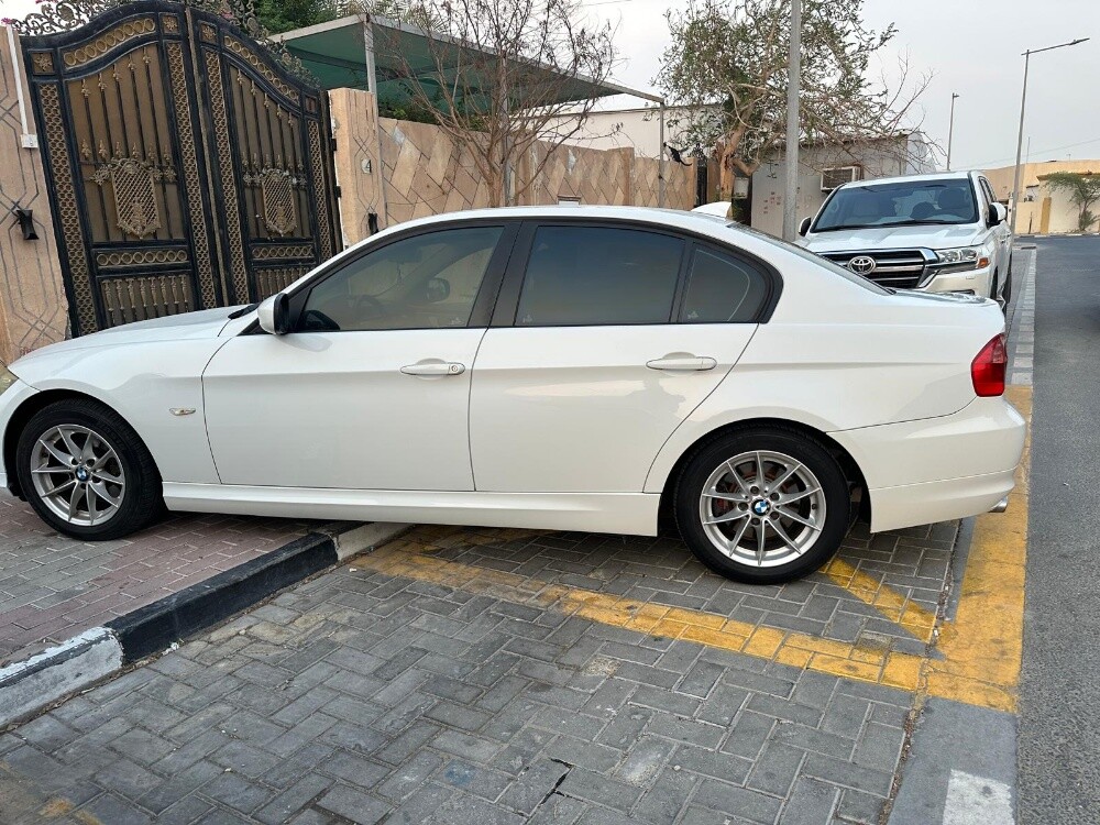 BMW 3201 - 4
