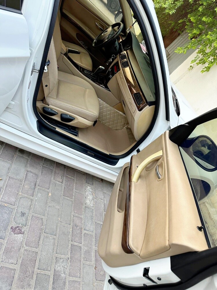 BMW 3201 - 12