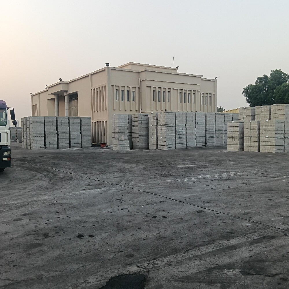 For sale: 20 cm concrete blocks - 14