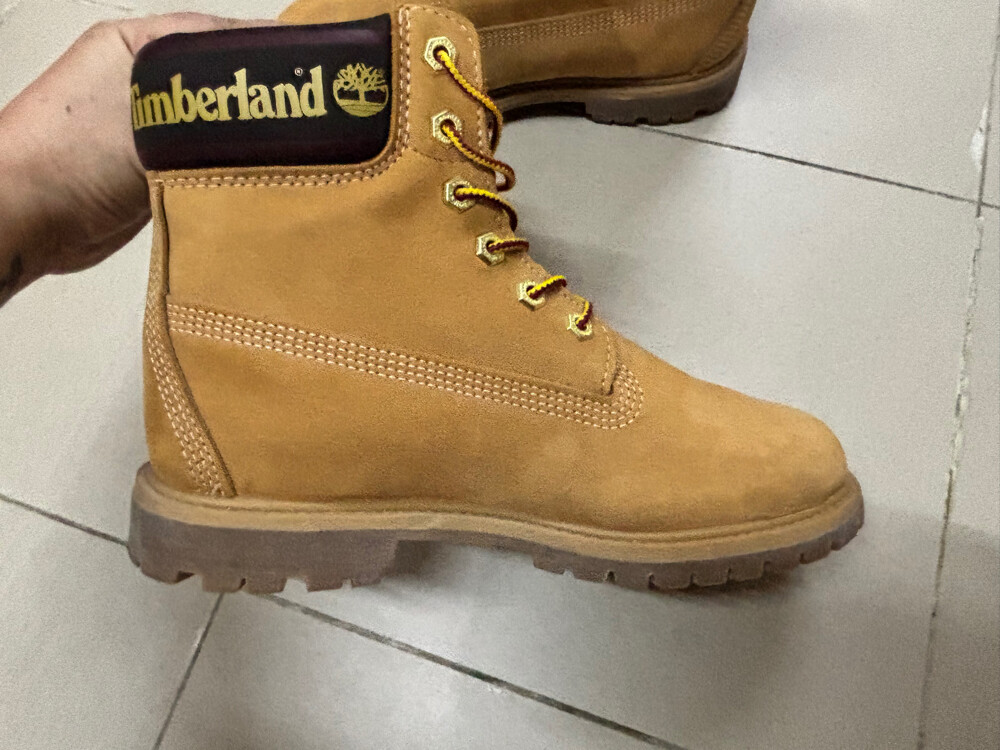 Timberland High-Cut Boots - 2