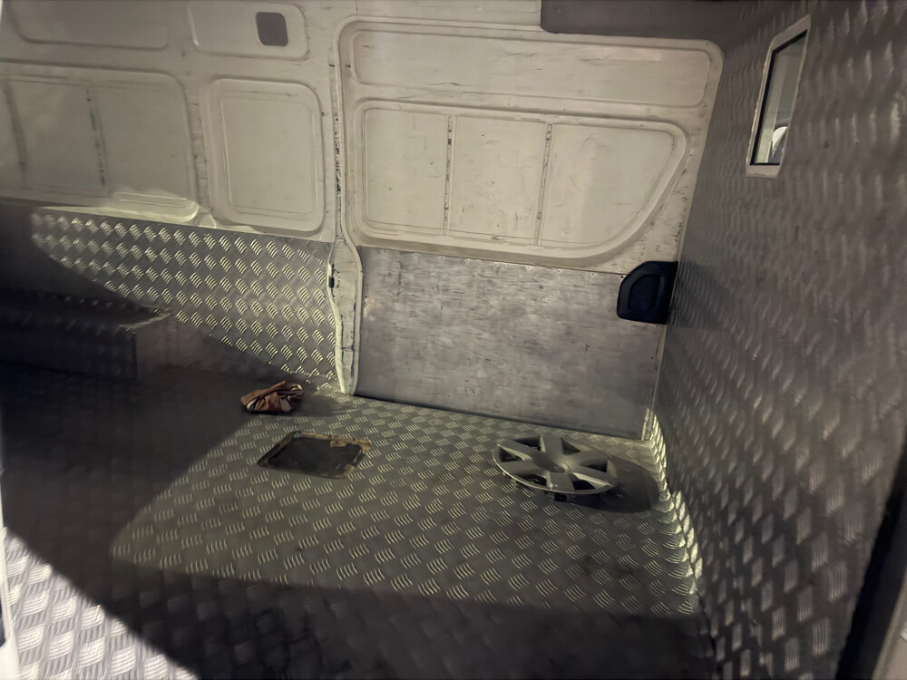 Hiace van - 5