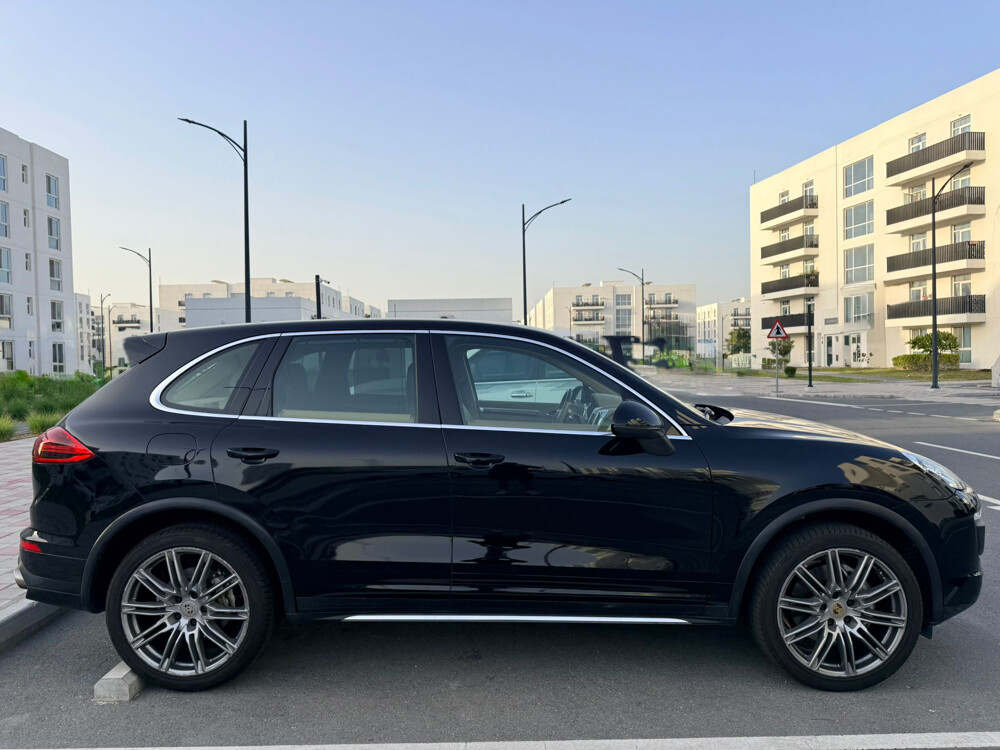 Porsche Cayenne S 2015 - 5