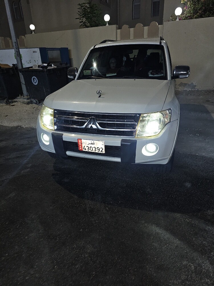 ميتسوبيشي باجيرو - 1