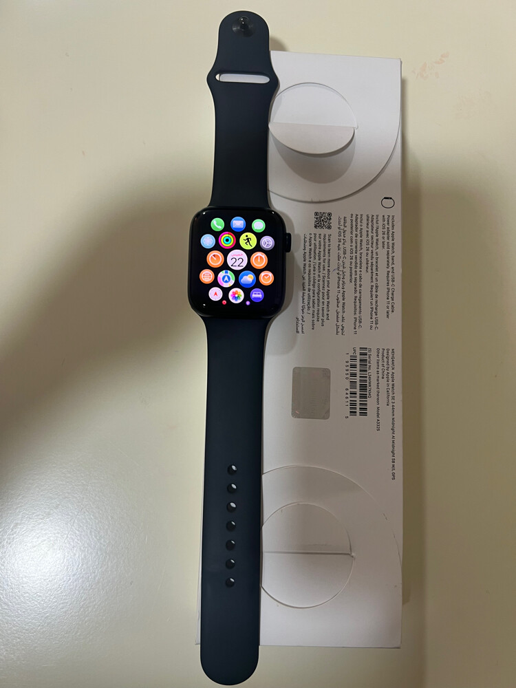 Apple Watch Se 3rd gen 44mm  - 5