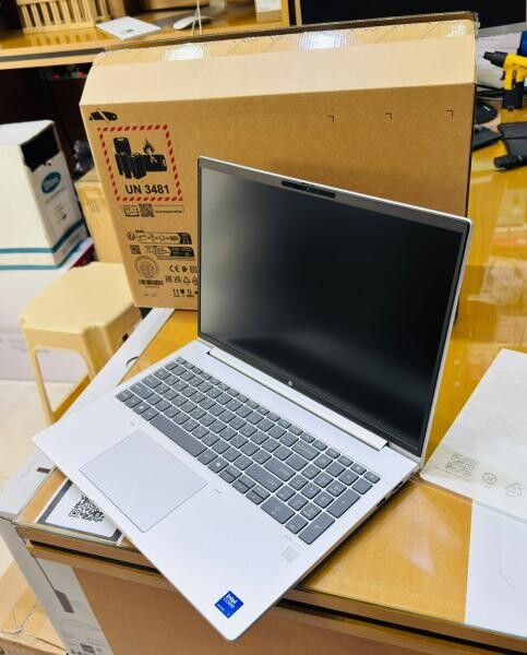 HP PROBOOK 460-G11:ULTRA7-16" INCH - 3