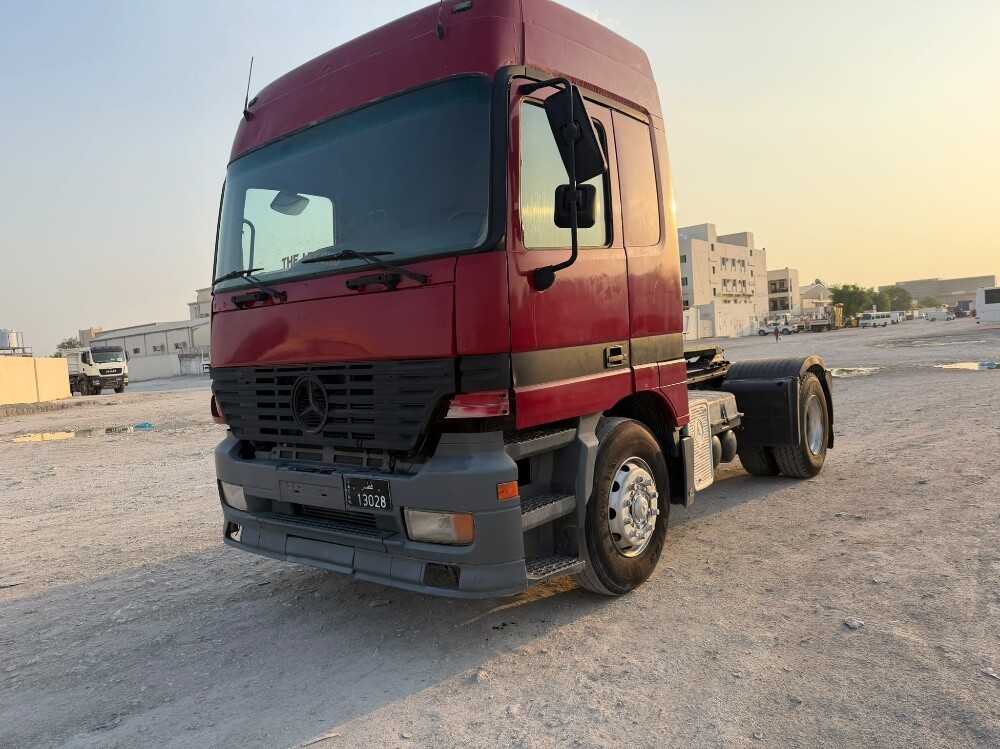 actros 2005 model - 2