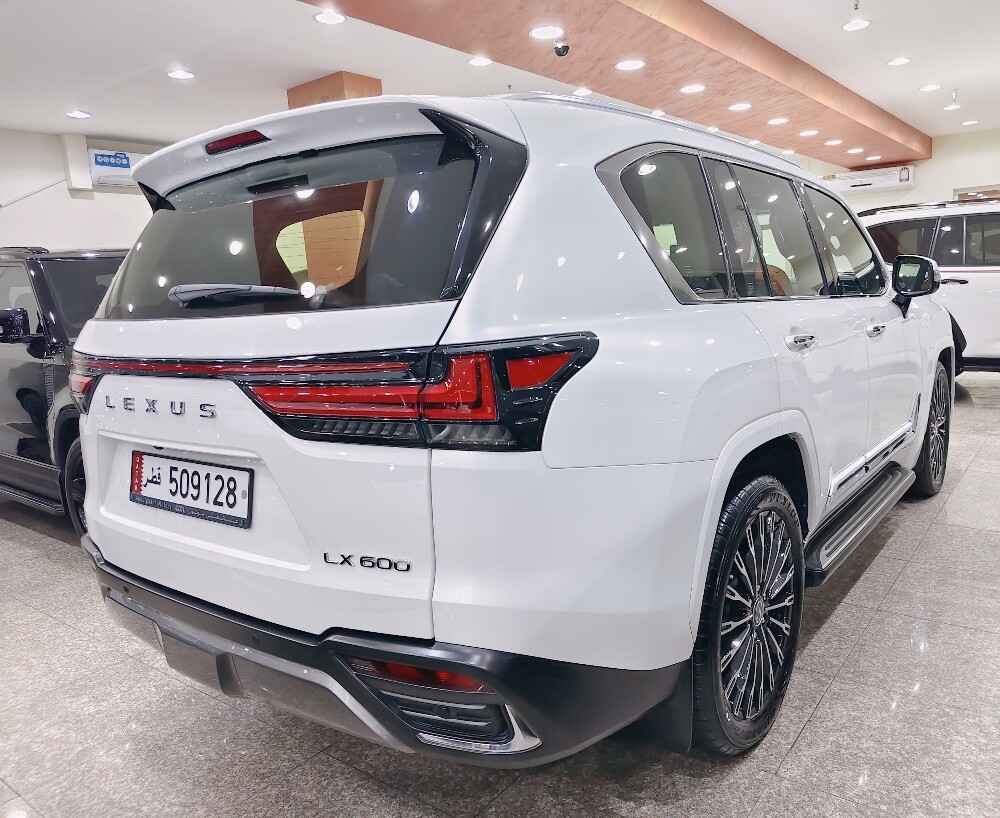 LEXUS LX600 VIP 2023 WHITE - 4