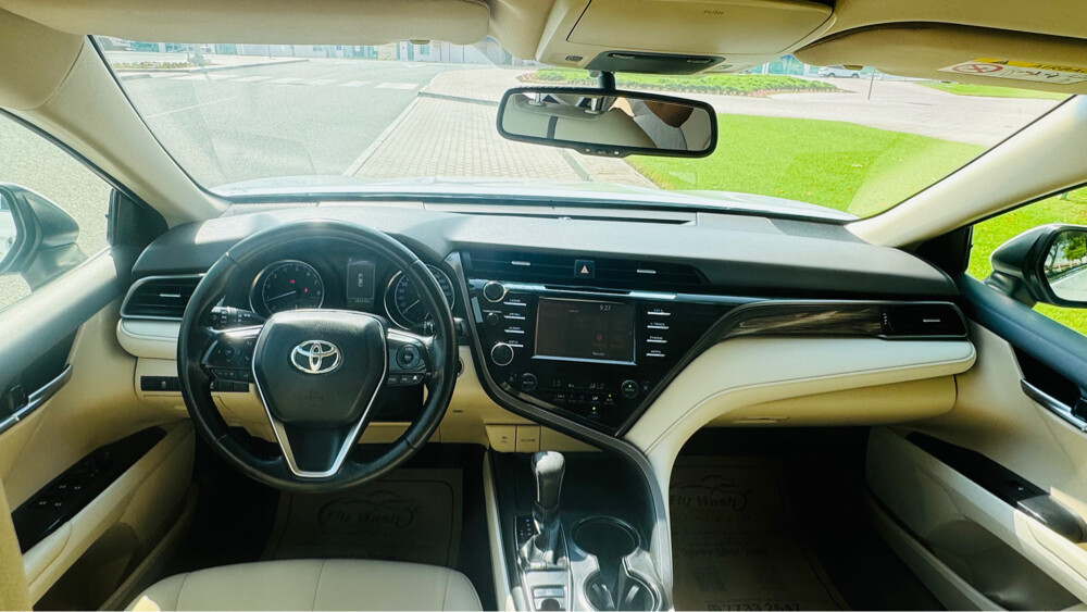 TOYOTA CAMRY GLE FULL OPTION FOR SA - 13